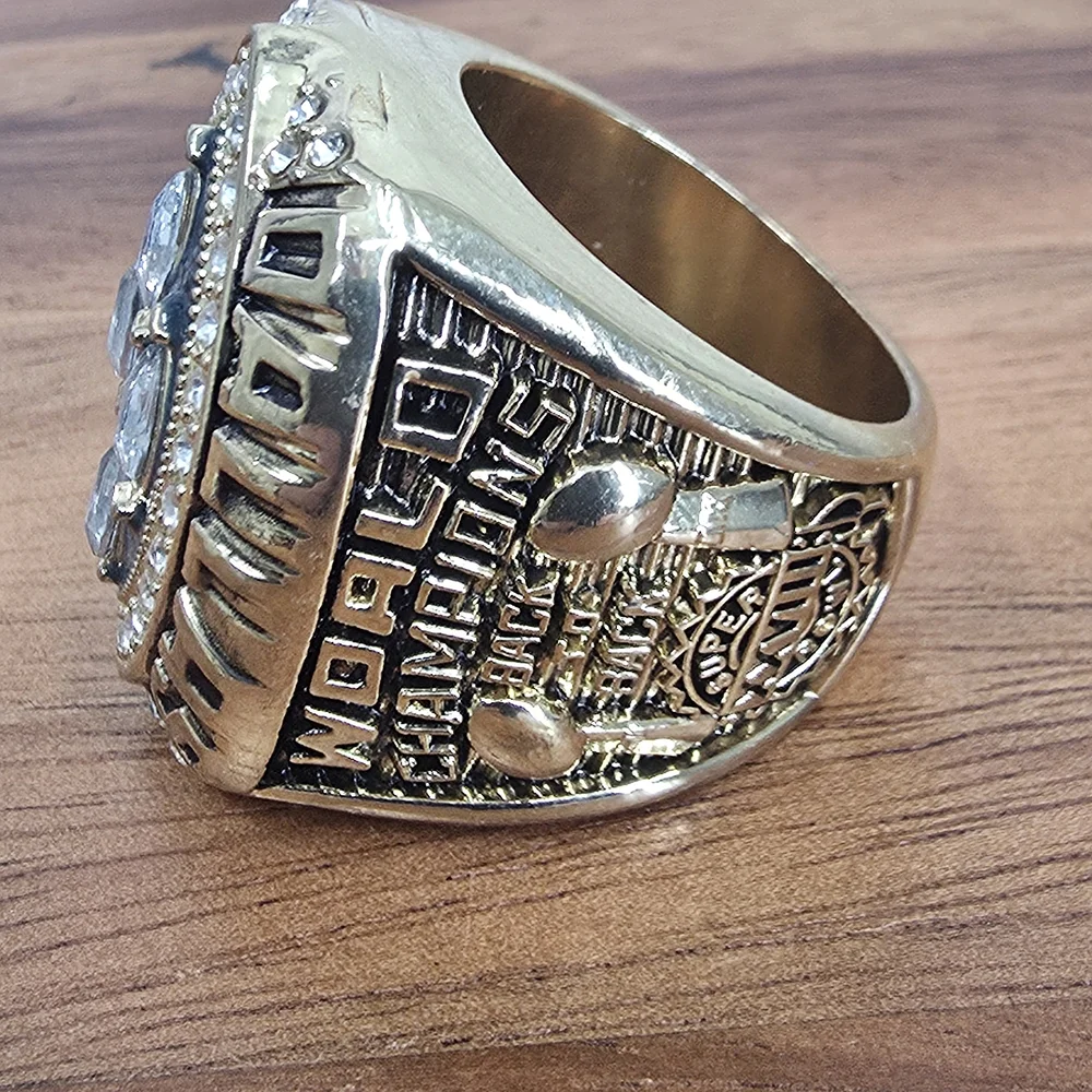 Dallas Cowboys Super Bowl Championship Ring 1993 Fan Edition Irvin‎